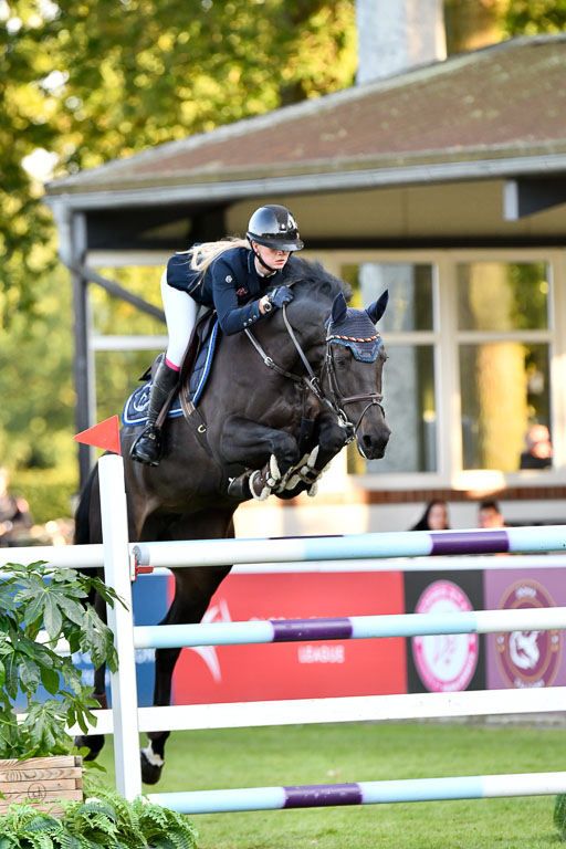  | Himmelreich, Naomi - Flying Kiss 9-24_16 