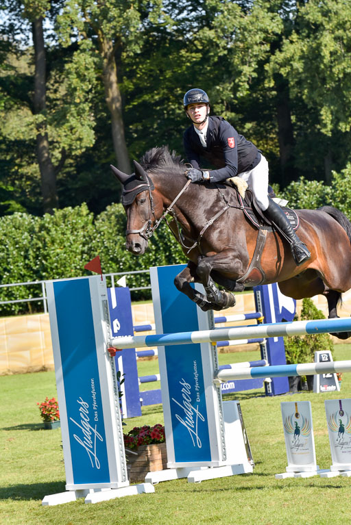  | Huthwelker, Hannes - Quinn 9-24_02 