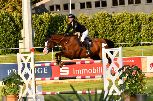  | Konle, Louise - Dressed for Success 9-24_11 