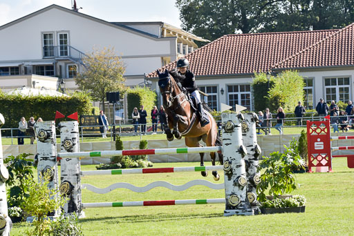  | Köhlbrandt, Karla - Stroller 9-24_01 