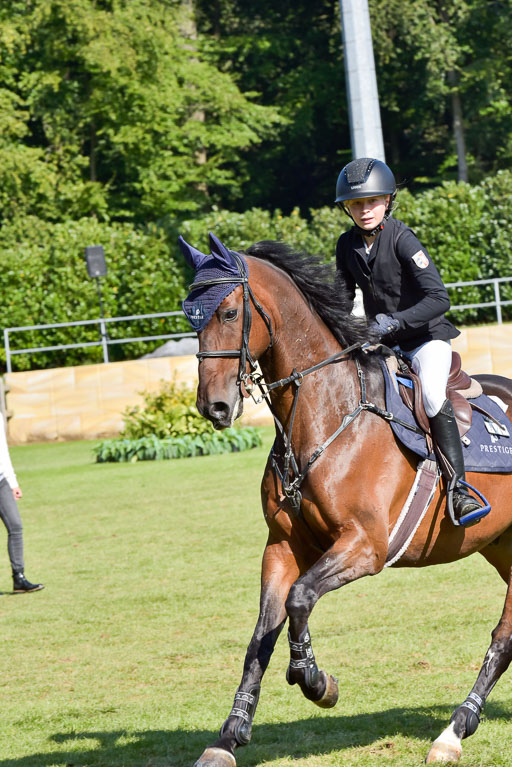  | Köhlbrandt, Karla - Stroller 9-24_05 