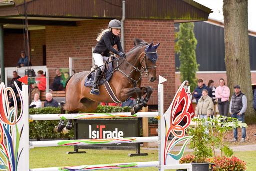  | Köhlbrandt, Karla - Stroller 9-24_18 