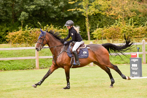  | Köhlbrandt, Karla - Stroller 9-24_22 