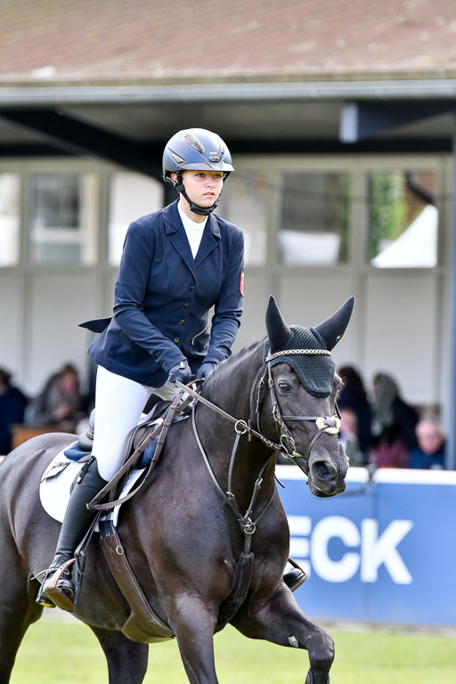  | Merschformann, Carlotta - Black pearl 9-24_01 