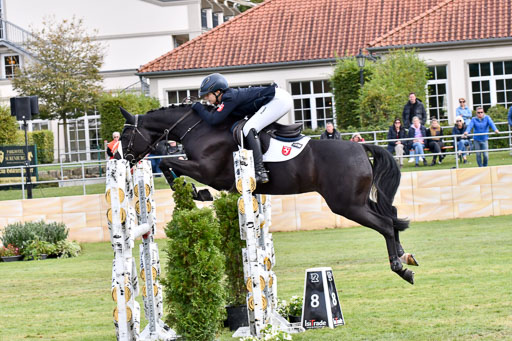  | Merschformann, Carlotta - Black pearl 9-24_04 