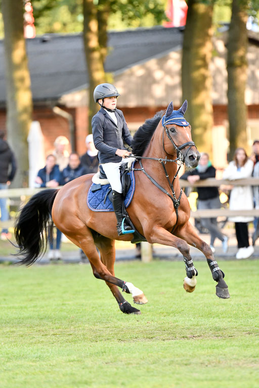  | Merschformann, Malte - Caschmir du Pomiez 9-24_15 