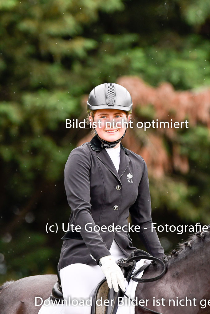 Goldene Schärpe Ponys in Hohenberg Krusemark 2024 | 12072024 Dressur _0287