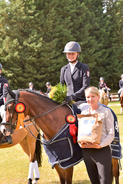 Goldene Schärpe Ponys in Hohenberg Krusemark 2024 | 14072024 Ehrungen_196 