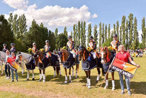 Goldene Schärpe Ponys in Hohenberg Krusemark 2024 | 14072024 Ehrungen_220 