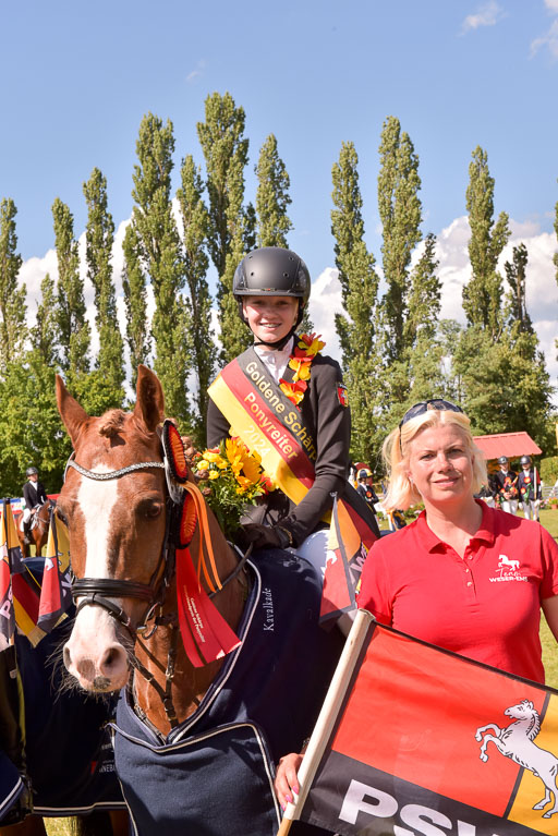 Goldene Schärpe Ponys in Hohenberg Krusemark 2024 | 14072024 Ehrungen_222 