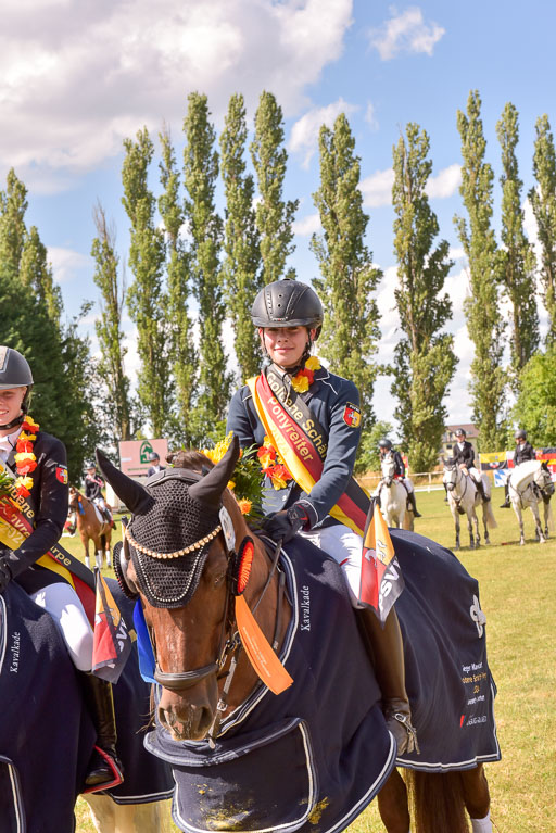 Goldene Schärpe Ponys in Hohenberg Krusemark 2024 | 14072024 Ehrungen_224 