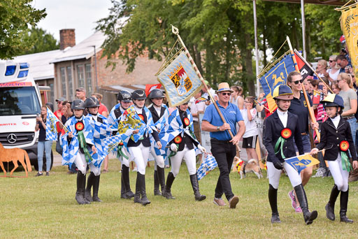 Goldene Schärpe Ponys in Hohenberg Krusemark 2024 | 14072024 Ehrungen_245 