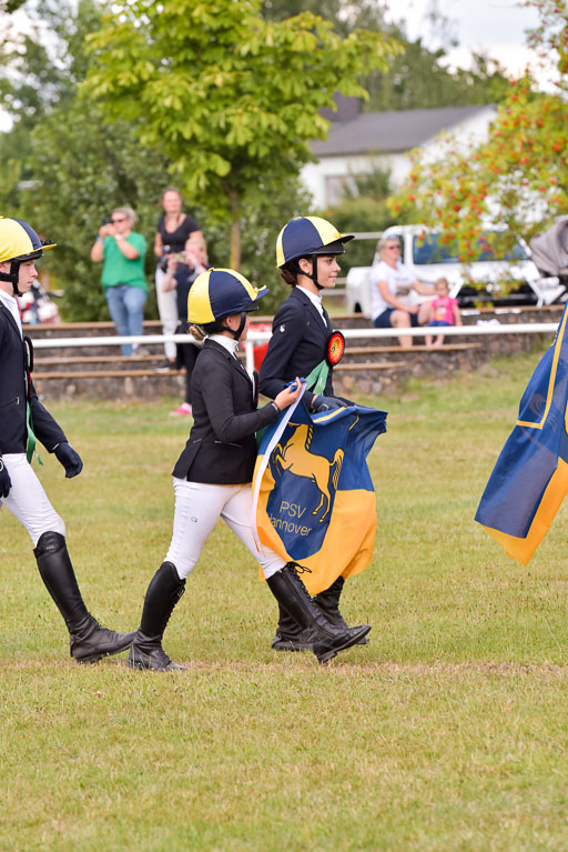 Goldene Schärpe Ponys in Hohenberg Krusemark 2024 | 14072024 Ehrungen_271 