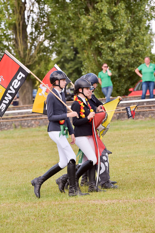 Goldene Schärpe Ponys in Hohenberg Krusemark 2024 | 14072024 Ehrungen_283 