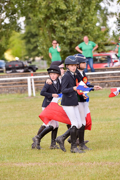 Goldene Schärpe Ponys in Hohenberg Krusemark 2024 | 14072024 Ehrungen_287 