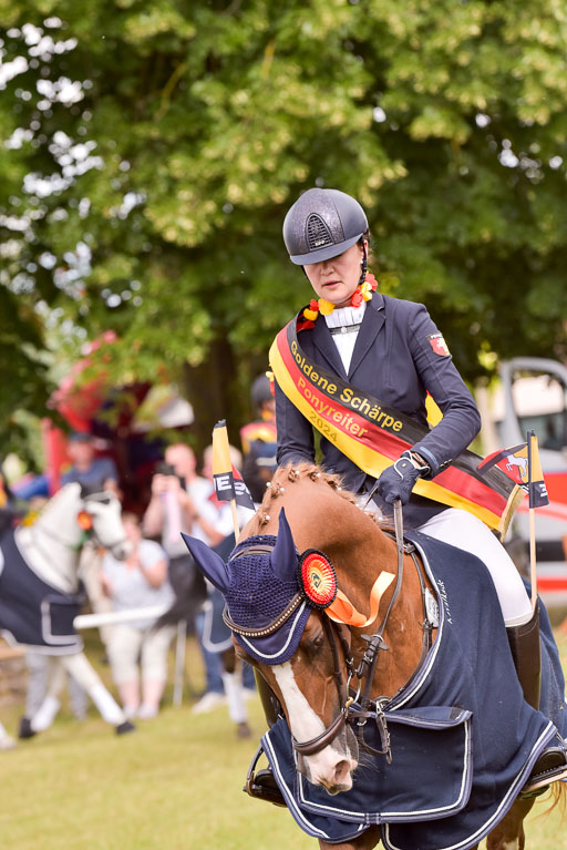 Goldene Schärpe Ponys in Hohenberg Krusemark 2024 | 14072024 Ehrungen_308 