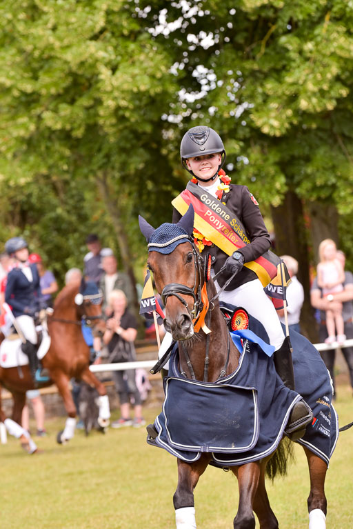 Goldene Schärpe Ponys in Hohenberg Krusemark 2024 | 14072024 Ehrungen_310 