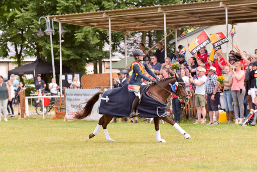 Goldene Schärpe Ponys in Hohenberg Krusemark 2024 | 14072024 Ehrungen_321 
