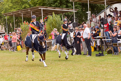 Goldene Schärpe Ponys in Hohenberg Krusemark 2024 | 14072024 Ehrungen_336 