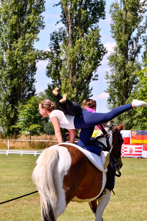 Goldene Schärpe Ponys in Hohenberg Krusemark 2024 | 14072024 Ehrungen_365 
