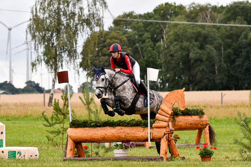 Goldene Schärpe Ponys in Hohenberg Krusemark 2024 | 13072024 Gelände 1 Abt_015 