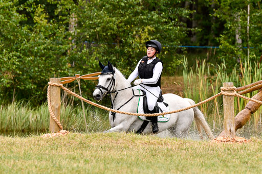 Goldene Schärpe Ponys in Hohenberg Krusemark 2024 | 13072024 Gelände 1 Abt_050 