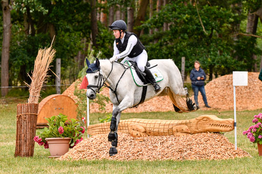 Goldene Schärpe Ponys in Hohenberg Krusemark 2024 | 13072024 Gelände 1 Abt_053 