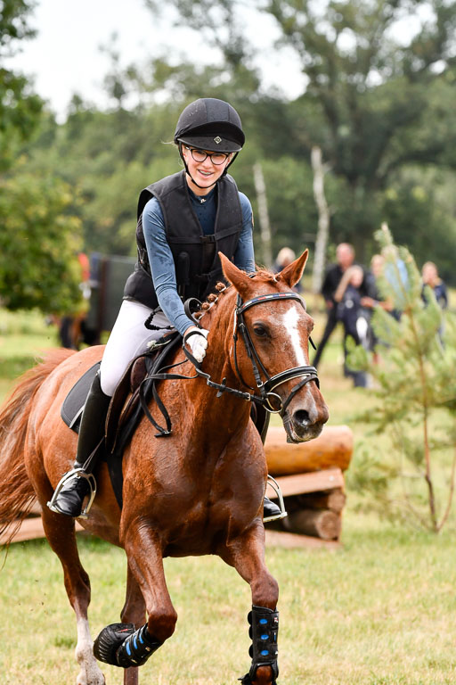 Goldene Schärpe Ponys in Hohenberg Krusemark 2024 | 13072024 Gelände 1 Abt_123 