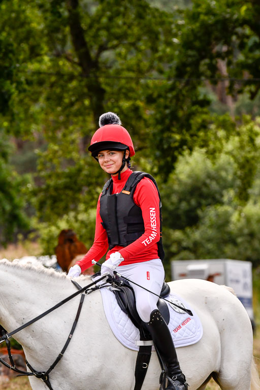 Goldene Schärpe Ponys in Hohenberg Krusemark 2024 | 13072024 Gelände 1 Abt_135 