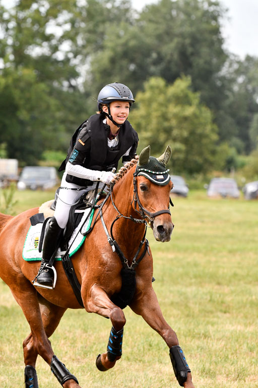 Goldene Schärpe Ponys in Hohenberg Krusemark 2024 | 13072024 Gelände 1 Abt_139 