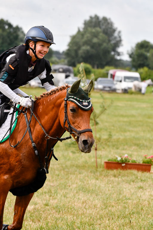 Goldene Schärpe Ponys in Hohenberg Krusemark 2024 | 13072024 Gelände 1 Abt_140 