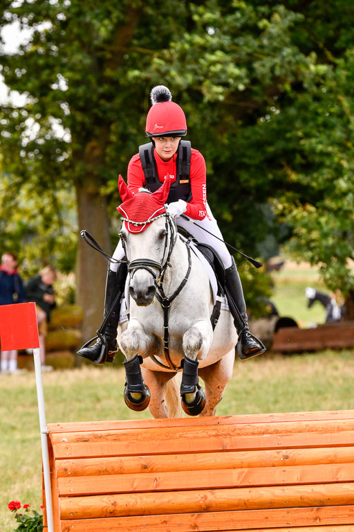 Goldene Schärpe Ponys in Hohenberg Krusemark 2024 | 13072024 Gelände 1 Abt_156 