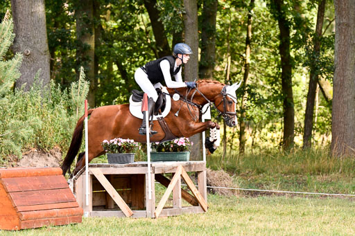 Goldene Schärpe Ponys in Hohenberg Krusemark 2024 | 13072024 Gelände 1 Abt_254 