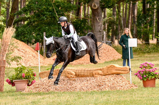 Goldene Schärpe Ponys in Hohenberg Krusemark 2024 | 13072024 Gelände 1 Abt_269 