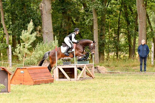 Goldene Schärpe Ponys in Hohenberg Krusemark 2024 | 13072024 Gelände 1 Abt_518 