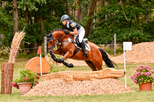 Goldene Schärpe Ponys in Hohenberg Krusemark 2024 | 13072024 Gelände 1 Abt_548 