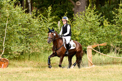 Goldene Schärpe Ponys in Hohenberg Krusemark 2024 | 13072024 Gelände 1 Abt_580 