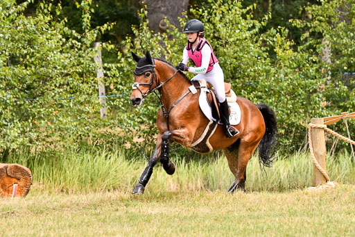 Goldene Schärpe Ponys in Hohenberg Krusemark 2024 | 13072024 Gelände 1 Abt_772 
