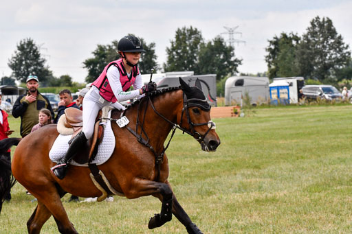 Goldene Schärpe Ponys in Hohenberg Krusemark 2024 | 13072024 Gelände 1 Abt_778 