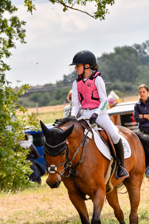 Goldene Schärpe Ponys in Hohenberg Krusemark 2024 | 13072024 Gelände 1 Abt_784 