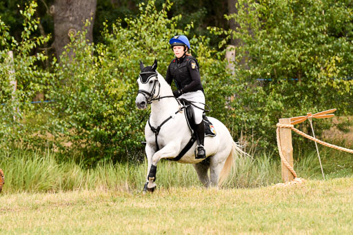 Goldene Schärpe Ponys in Hohenberg Krusemark 2024 | 13072024 Gelände 1 Abt_822 