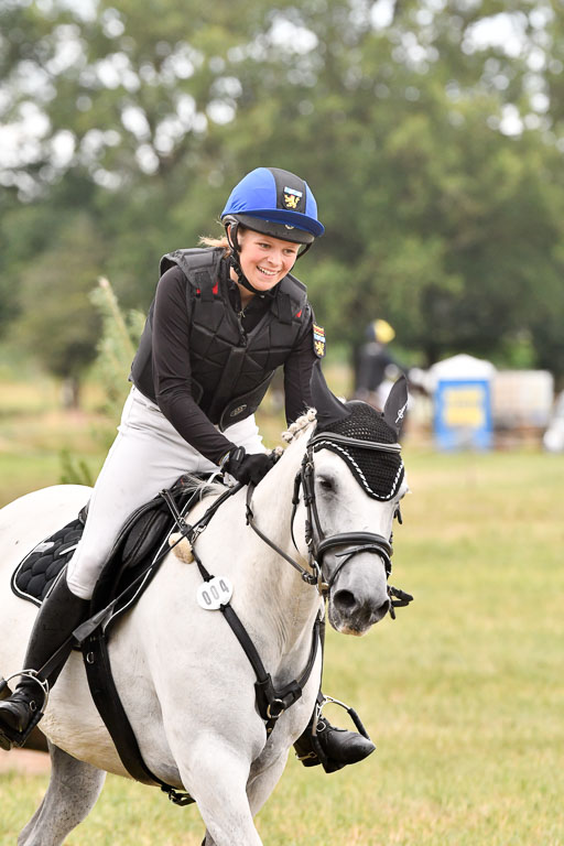 Goldene Schärpe Ponys in Hohenberg Krusemark 2024 | 13072024 Gelände 1 Abt_835 