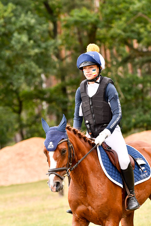Goldene Schärpe Ponys in Hohenberg Krusemark 2024 | 13072024 Gelände 1 Abt_854 