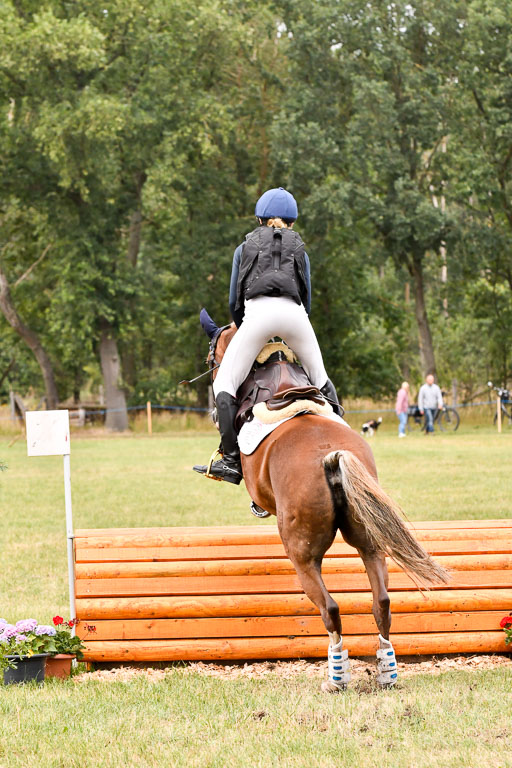 Goldene Schärpe Ponys in Hohenberg Krusemark 2024 | 13072024 Gelände 1 Abt_888 