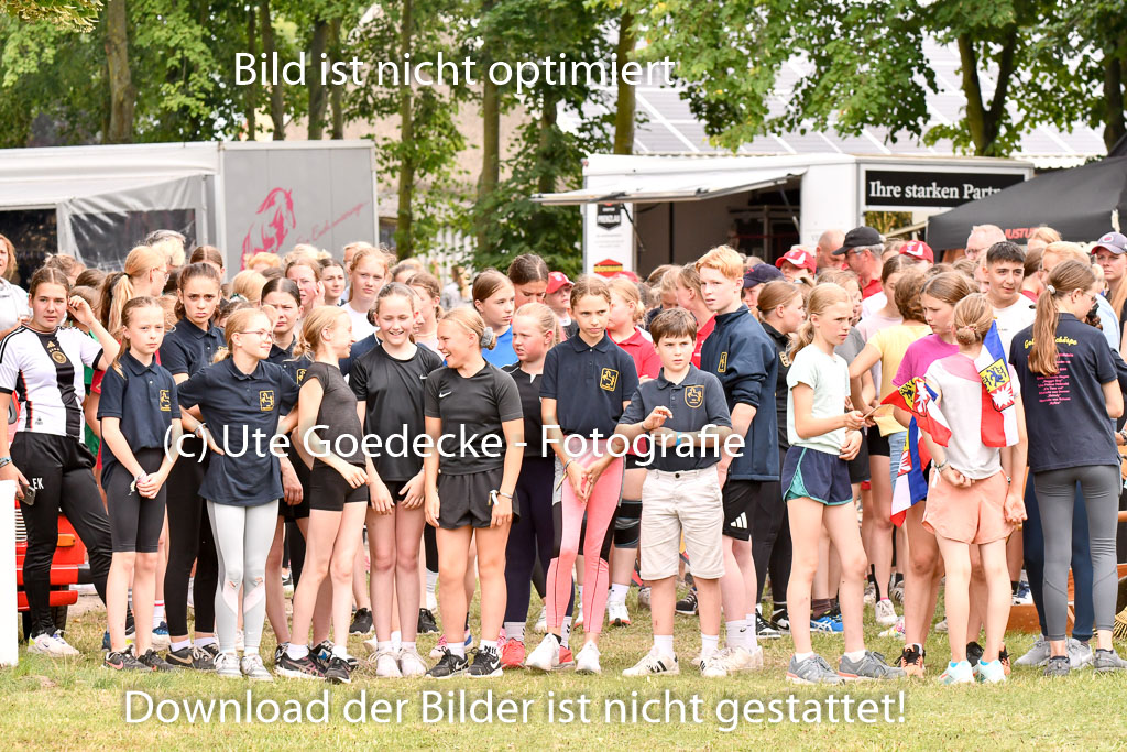 Goldene Schärpe Ponys in Hohenberg Krusemark 2024 | 12072024 Sporttest_020 