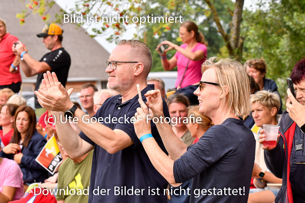 Goldene Schärpe Ponys in Hohenberg Krusemark 2024 | 12072024 Sporttest_030 