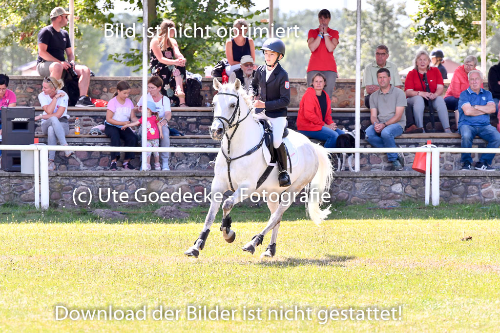 Goldene Schärpe Ponys in Hohenberg Krusemark 2024 | 14072024 Springen 2Abt_048 