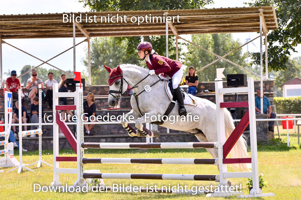 Goldene Schärpe Ponys in Hohenberg Krusemark 2024 | 14072024 Springen 2Abt_087 