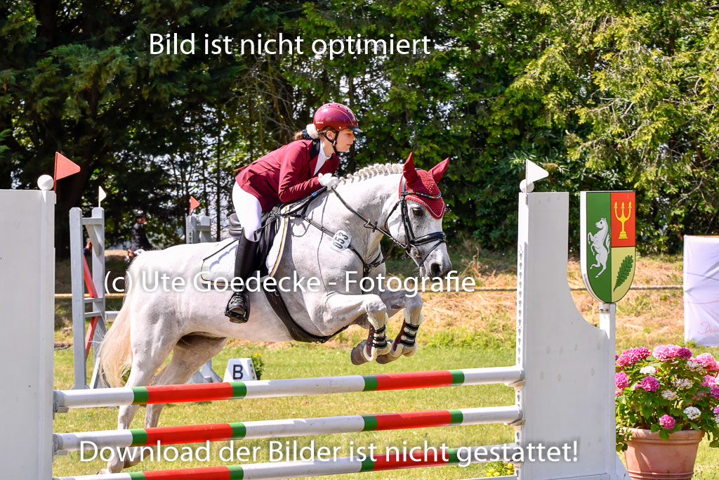 Goldene Schärpe Ponys in Hohenberg Krusemark 2024 | 14072024 Springen 2Abt_088 