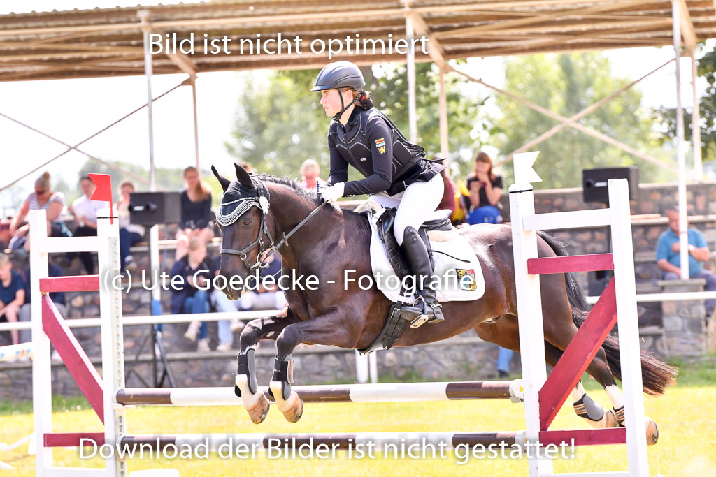 Goldene Schärpe Ponys in Hohenberg Krusemark 2024 | 14072024 Springen 2Abt_093 